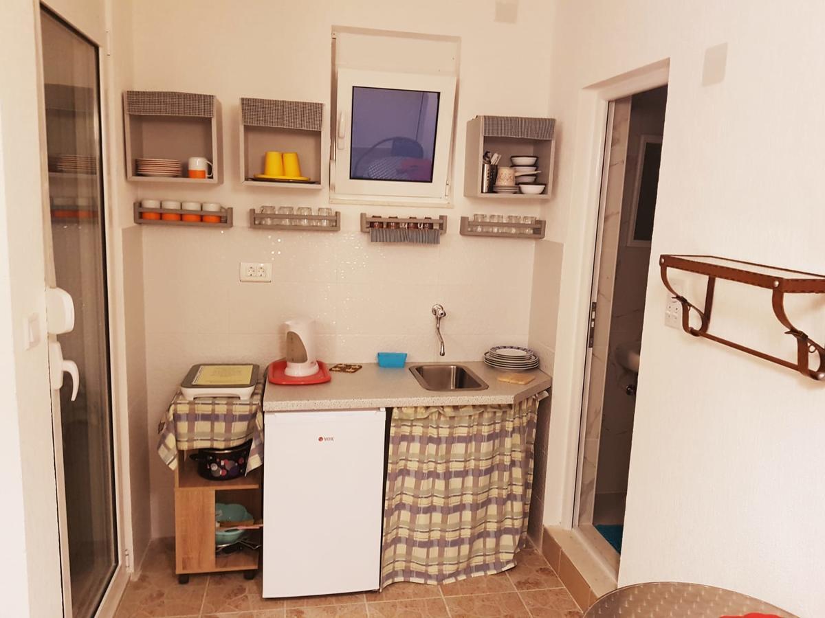Tufio Apartmani Улцинь Екстер'єр фото
